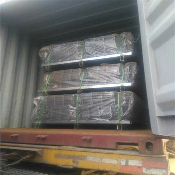 welded mesh loading_副本